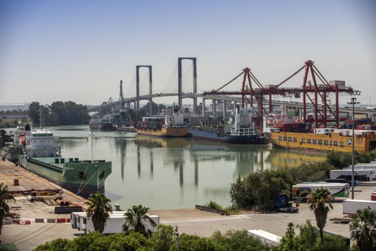 Puerto de Sevilla, el nodo logístico e industrial del sur peninsular