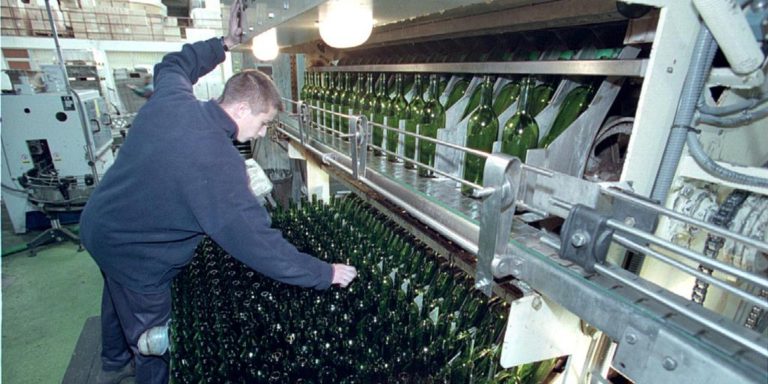 Visita a la fábrica Transformados Huévar, SA