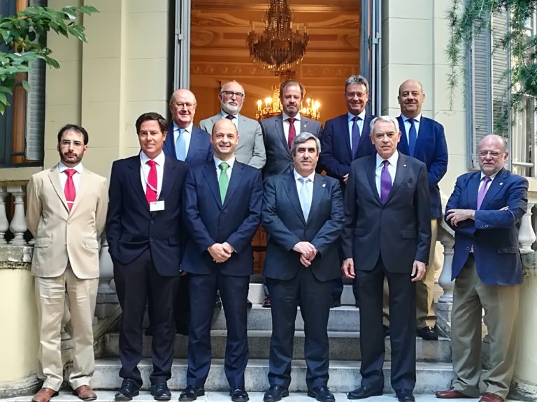 Jornada sobre la certificación profesional promovida por AIPE y AQPE