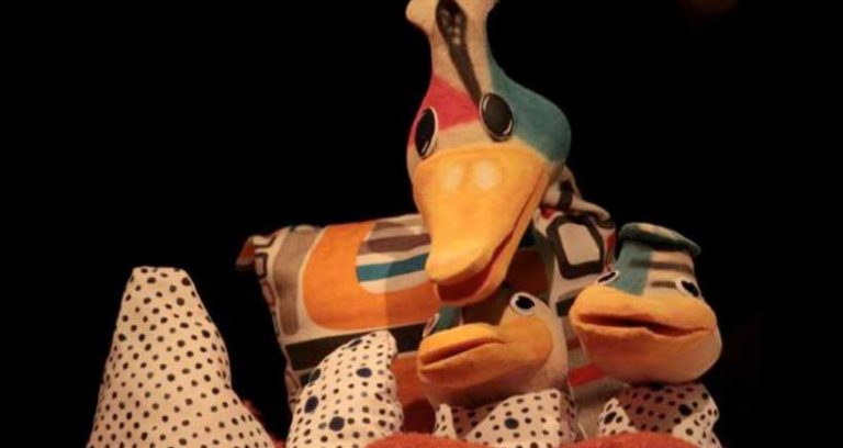 Teatro Arbolé: El Pato Feo