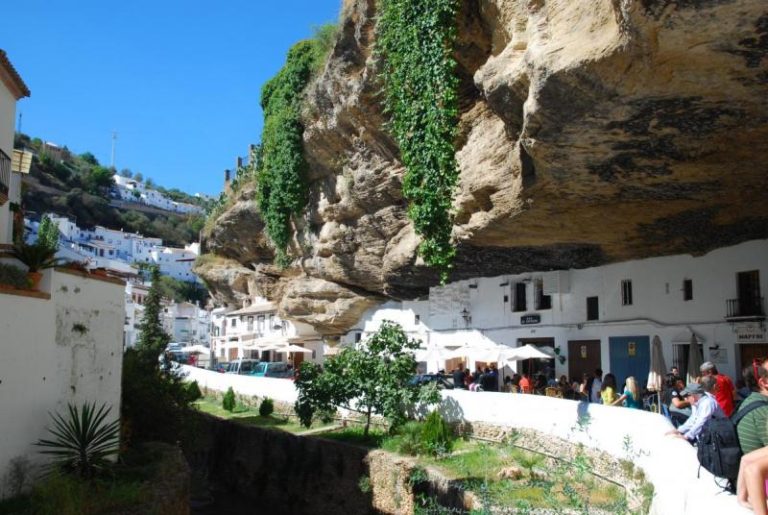 Pura magia: Setenil de las Bodegas, Cádiz