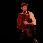 Juan-Diego-Botto-momento-obra_1535856683_130237493_1200x675