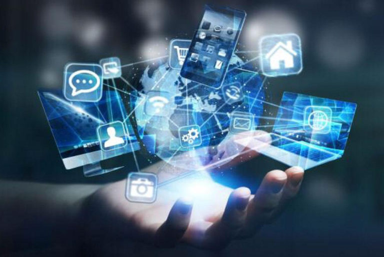 Estrategia Digital en Redes Sociales: Ingenio e Ingeniería
