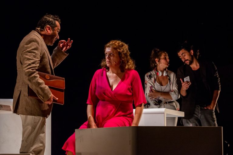 Teatro: La vida secreta de Mamá