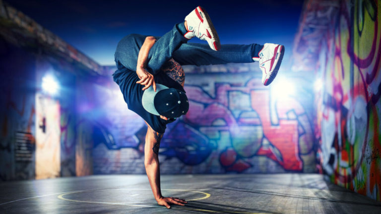 Danza: «Bailes Urbanos»