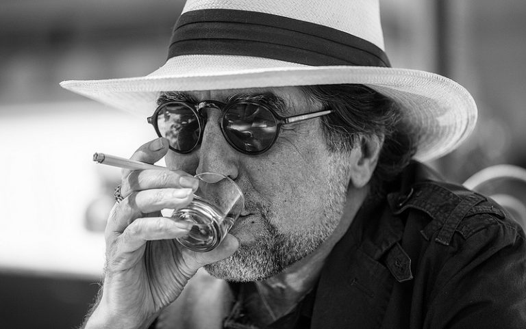 Joaquín Sabina en directo Coliseum – (2001)