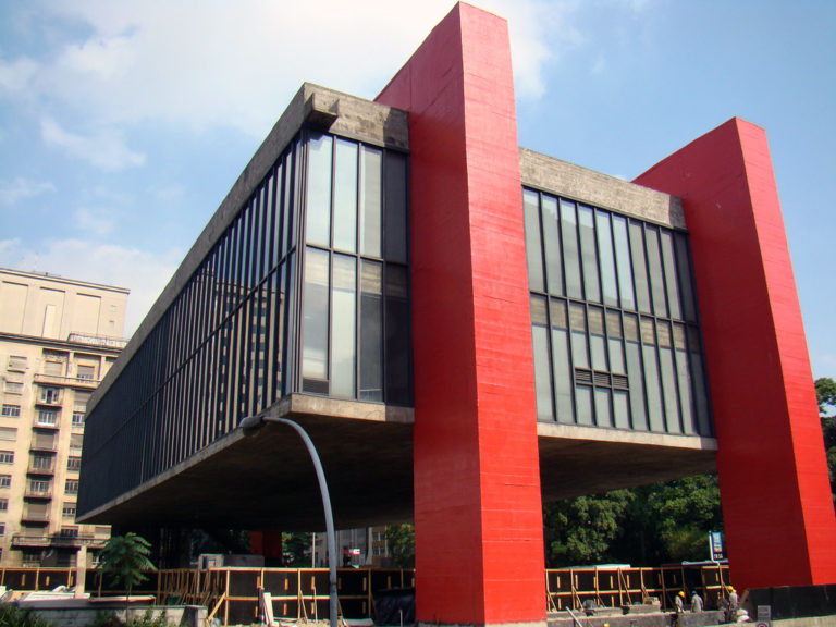 Visita interactiva al Museu de Arte de São Paulo Assis Chateaubriand (MASP)