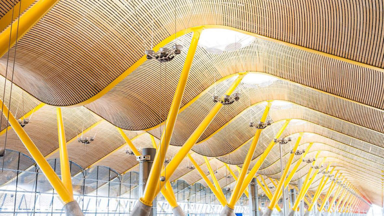 Aeropuerto de Barajas: Una infraestructura hecha con humanidad