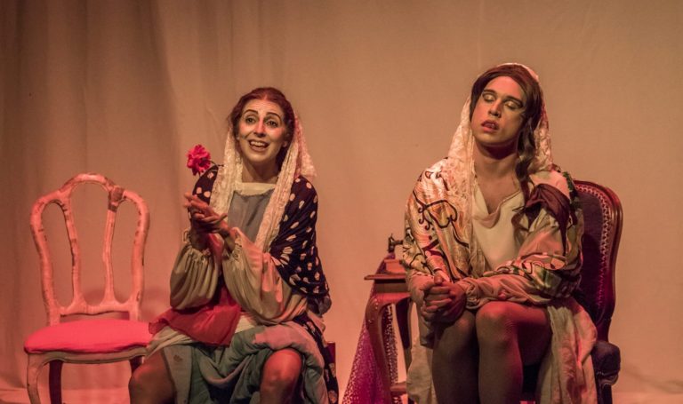 En Sevilla hay que viví – Teatro la Fundición