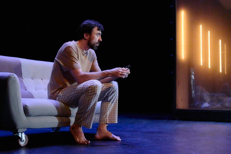 Teatro: Los pálidos