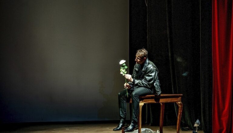 Teatro: Carta de un desconocido
