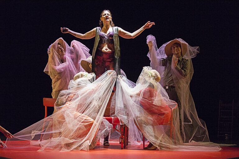 Teatro comedia: Las bingueras de Eurípides – “Las niñas de Cádiz”