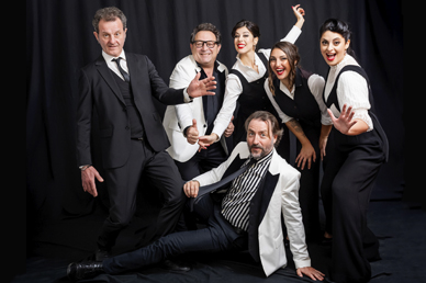 Noche en el Alcázar. «Música a través de la mujer» con The Donelles