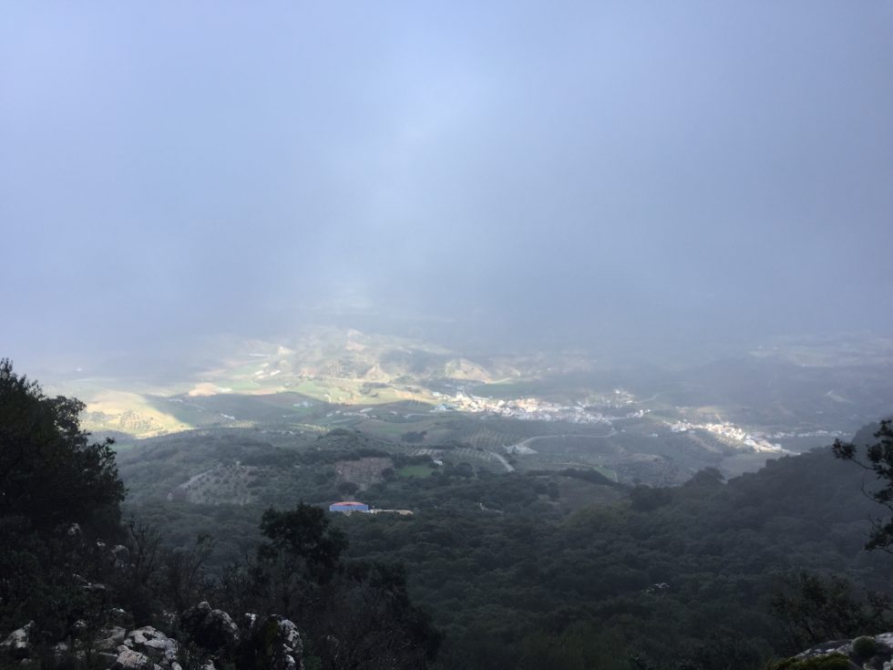 Senderismo en el Peñón de Algámitas