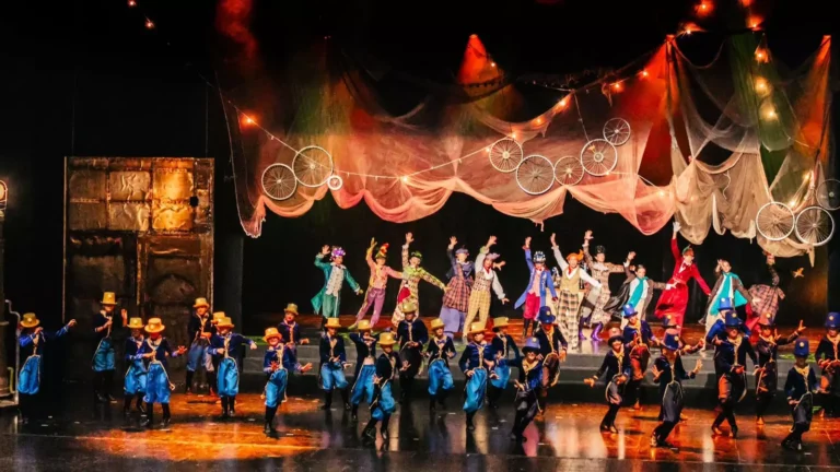 MUSICAL LA FÁBRICA DE SUEÑOS