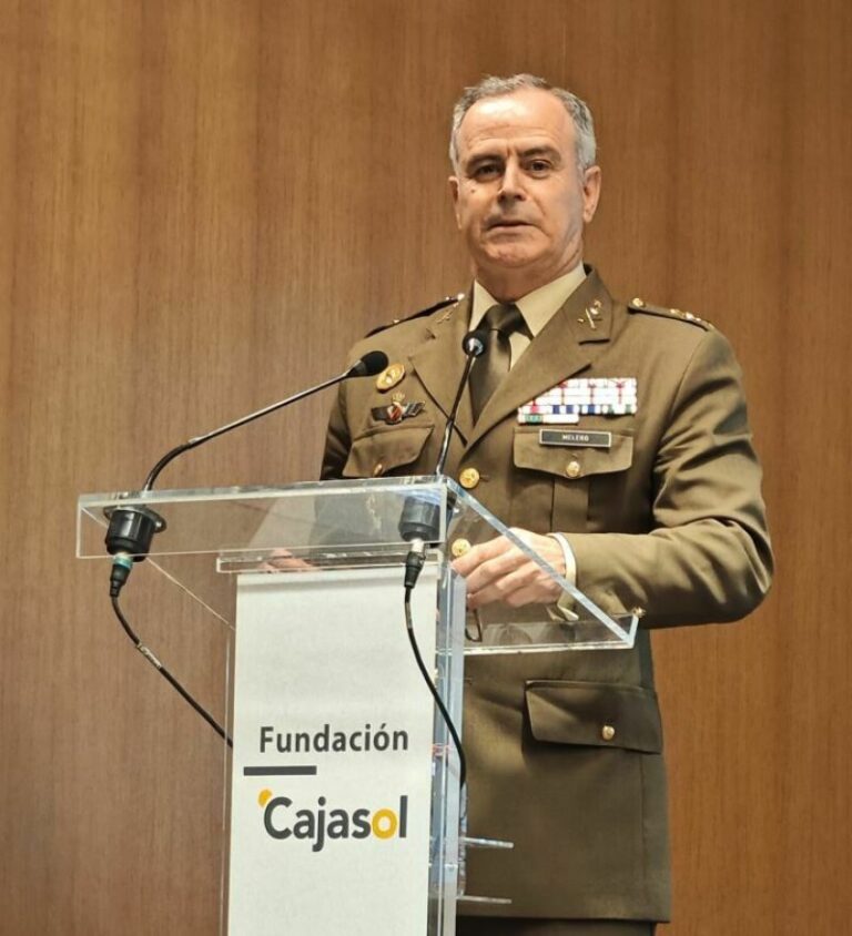 LA FUERZA TERRESTRE: PRESENTE Y FUTURO – D. CARLOS MELERO