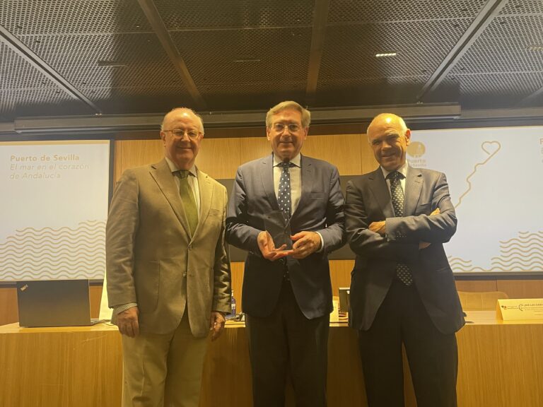 EL PUERTO DE SEVILLA: NODO LOGÍSTICO SINCROMODAL Y MOTOR PARA LA INDUSTRIA – D. RAFAEL CARMONA
