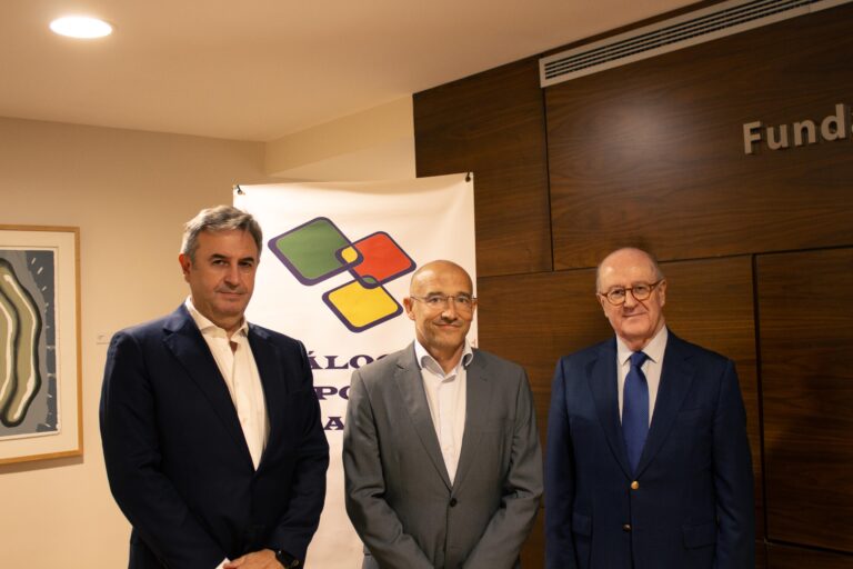 FORO: CÓMO COMPITEN LAS REFINERÍAS EN EUROPA A CARGO DE D. ANTONIO JOYANES